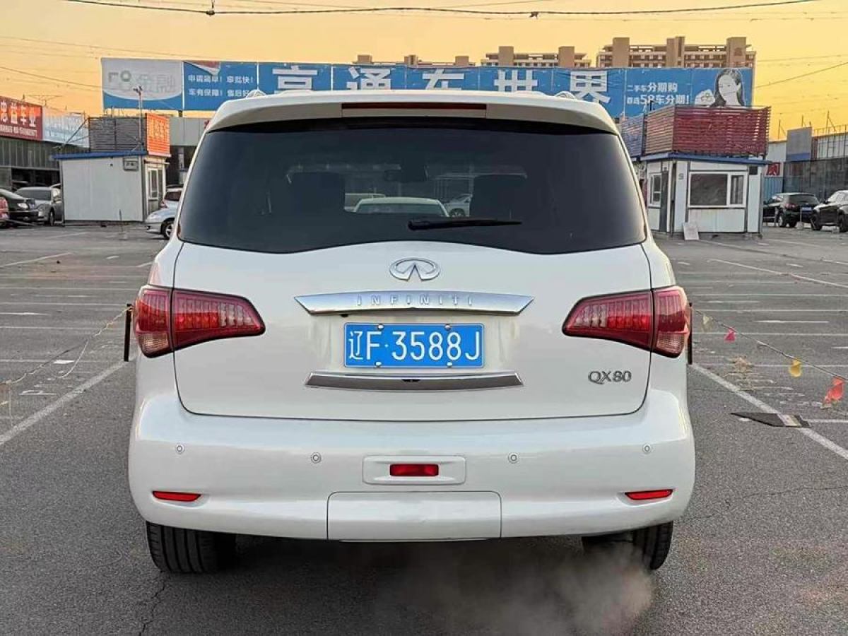 英菲尼迪 QX80  2013款 5.6L 4WD圖片