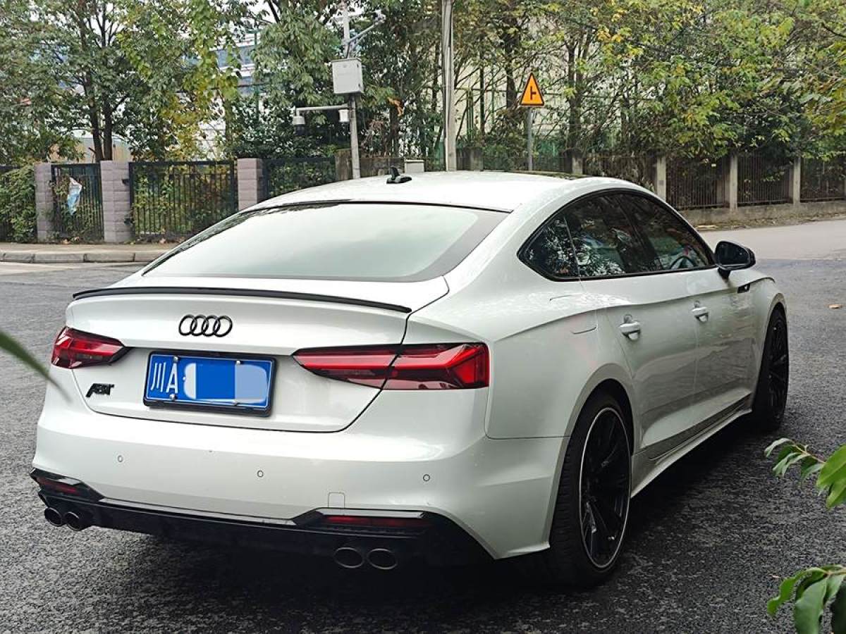 奧迪 奧迪A5  2024款 Sportback 40 TFSI quattro 豪華動感型圖片