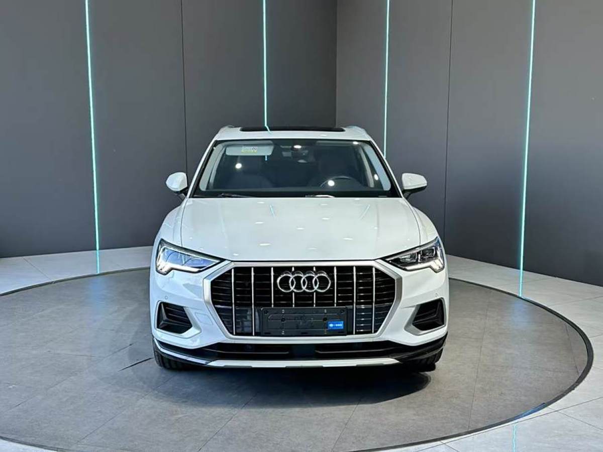 奧迪 奧迪Q3  2020款 35 TFSI 進(jìn)取致雅型圖片