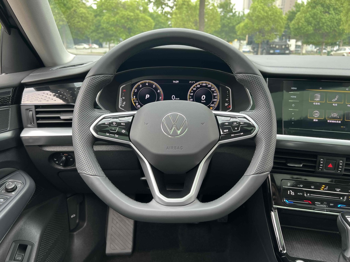 2024年2月大眾 帕薩特  2024款 380TSI 星空精英版