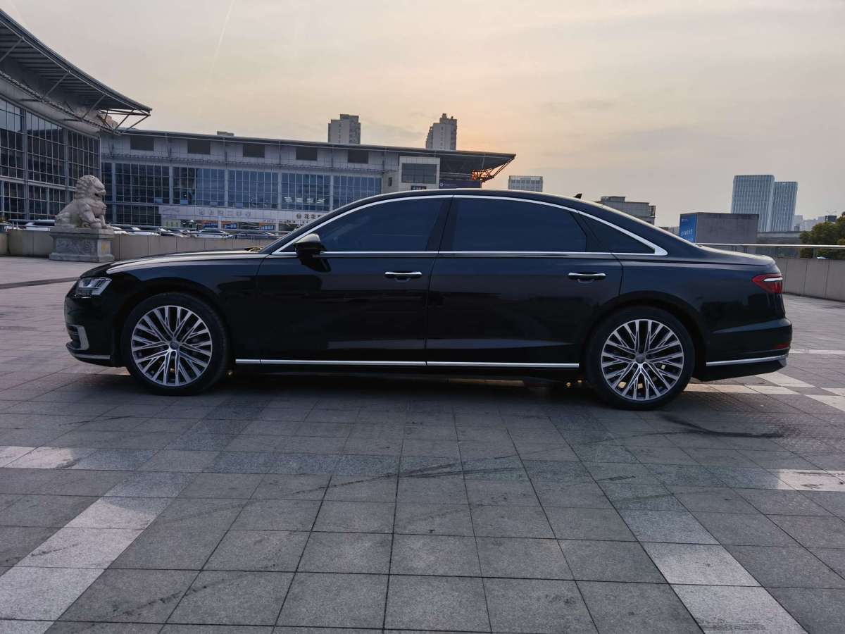 奧迪 奧迪A8  2019款 A8L 50 TFSI quattro 豪華型圖片