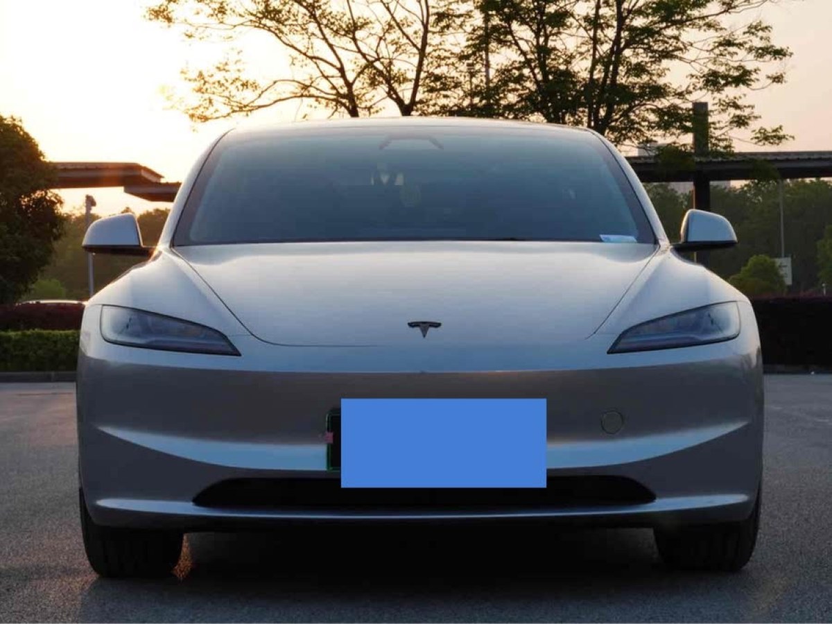 特斯拉 Model 3  2023款 煥新版 后輪驅動圖片