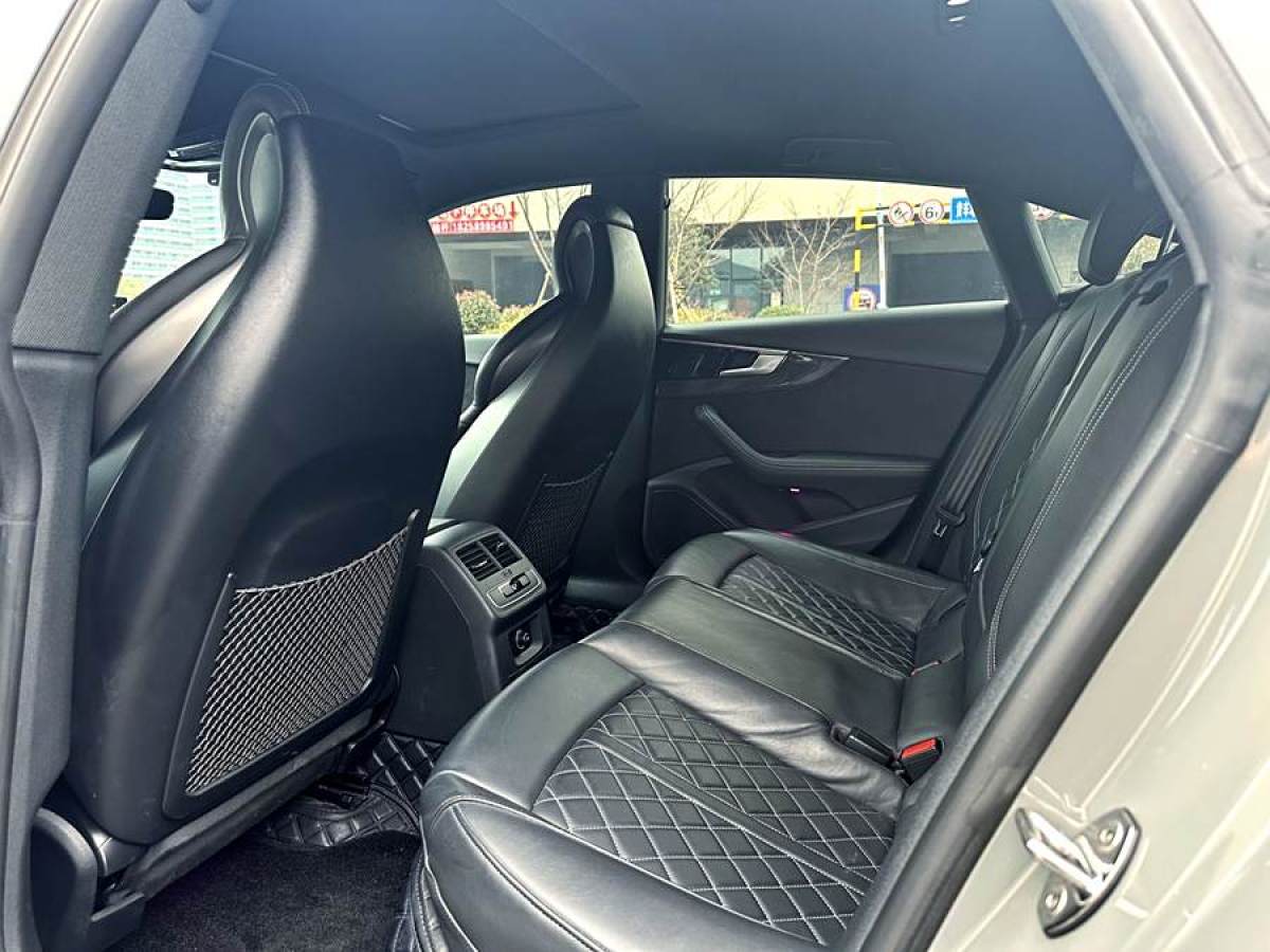 奧迪 奧迪S5  2022款 S5 3.0T Sportback圖片