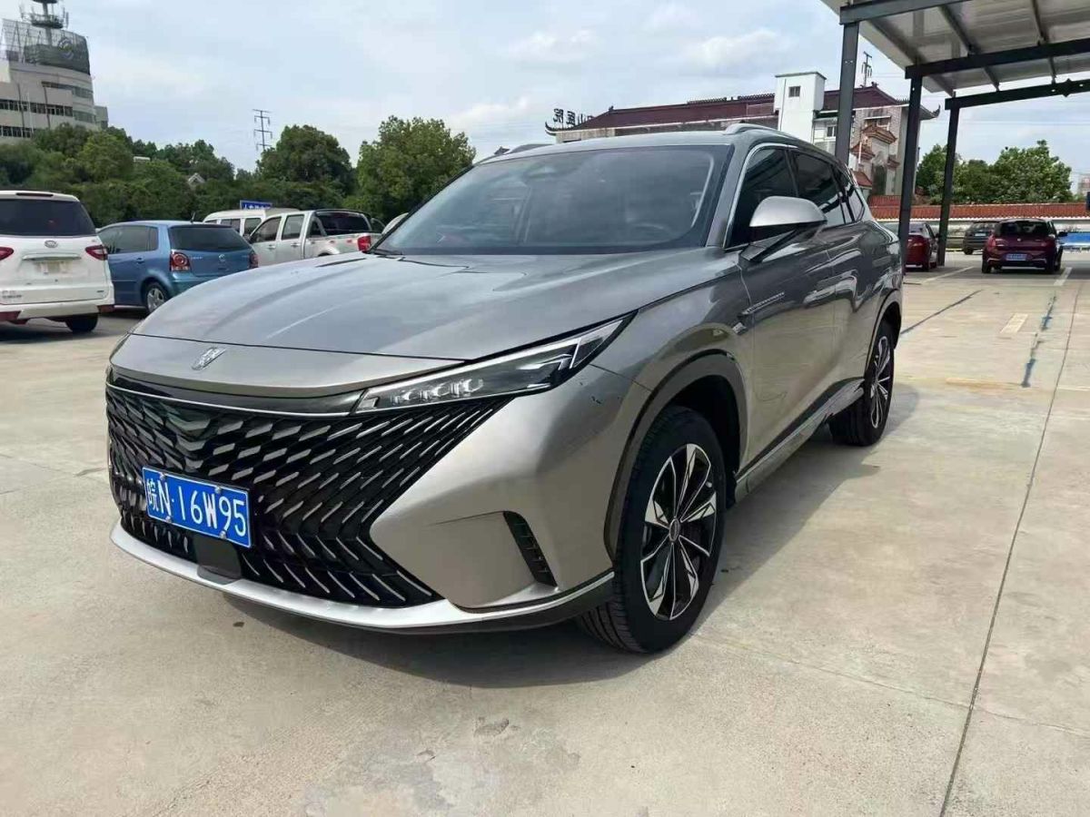 榮威 RX5  2023款 PLUS 330TGI 手動領(lǐng)潮智享版圖片
