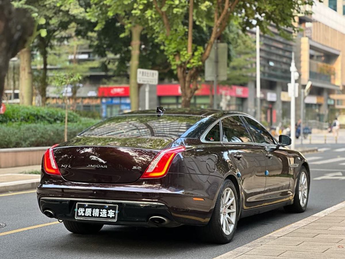 捷豹 XJ  2016款 XJL 3.0 SC 兩驅(qū)典雅商務(wù)版圖片