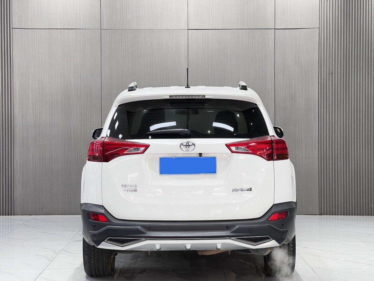 豐田 RAV4  2018款 榮放 2.0L CVT兩驅(qū)都市版圖片