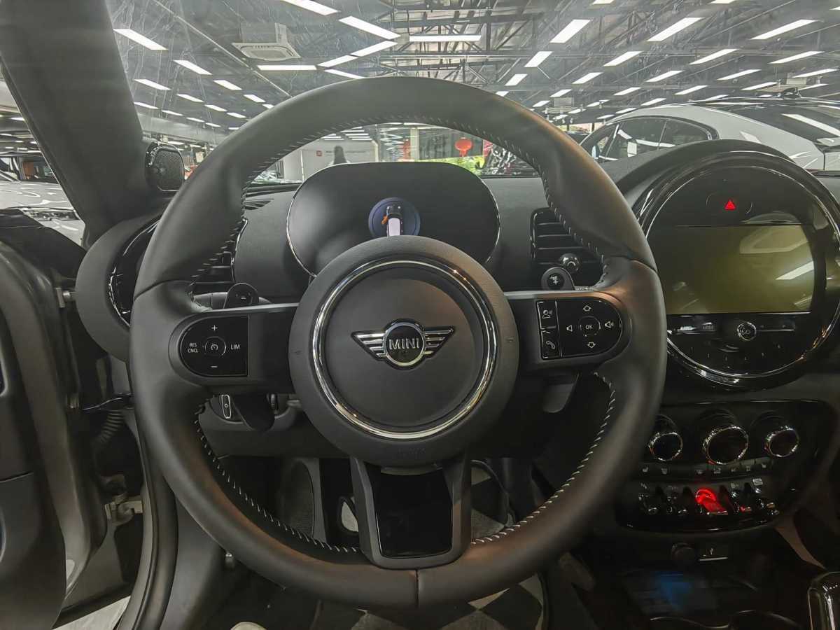 MINI CLUBMAN  2023款 改款 2.0T COOPER S 鑒賞家圖片