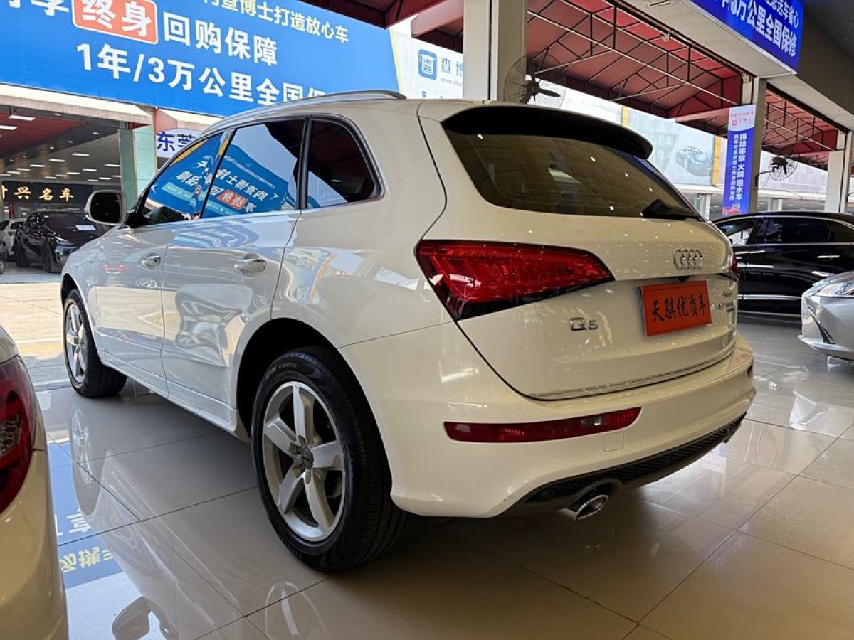 奧迪 奧迪Q5  2017款 Plus 40 TFSI 進(jìn)取型圖片