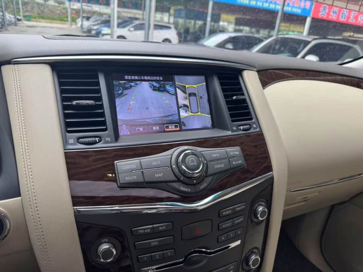 日產(chǎn) 途樂  2016款 5.6L 標(biāo)準(zhǔn)型圖片