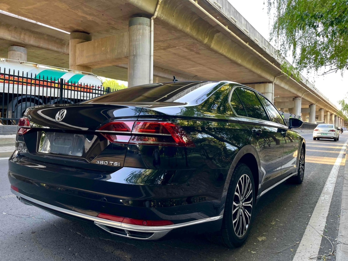 大眾 輝昂  2019款  380TSI 兩驅(qū)商務(wù)版 國V圖片