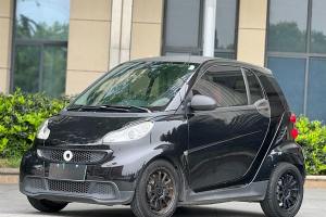 fortwo smart 1.0 MHD 新年特別版