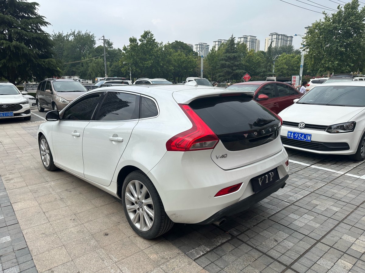 沃爾沃 V40  2015款 1.6T 智雅版圖片