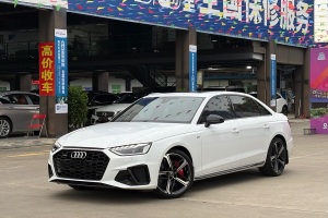 奧迪A4L 奧迪 45 TFSI quattro 臻選動感型