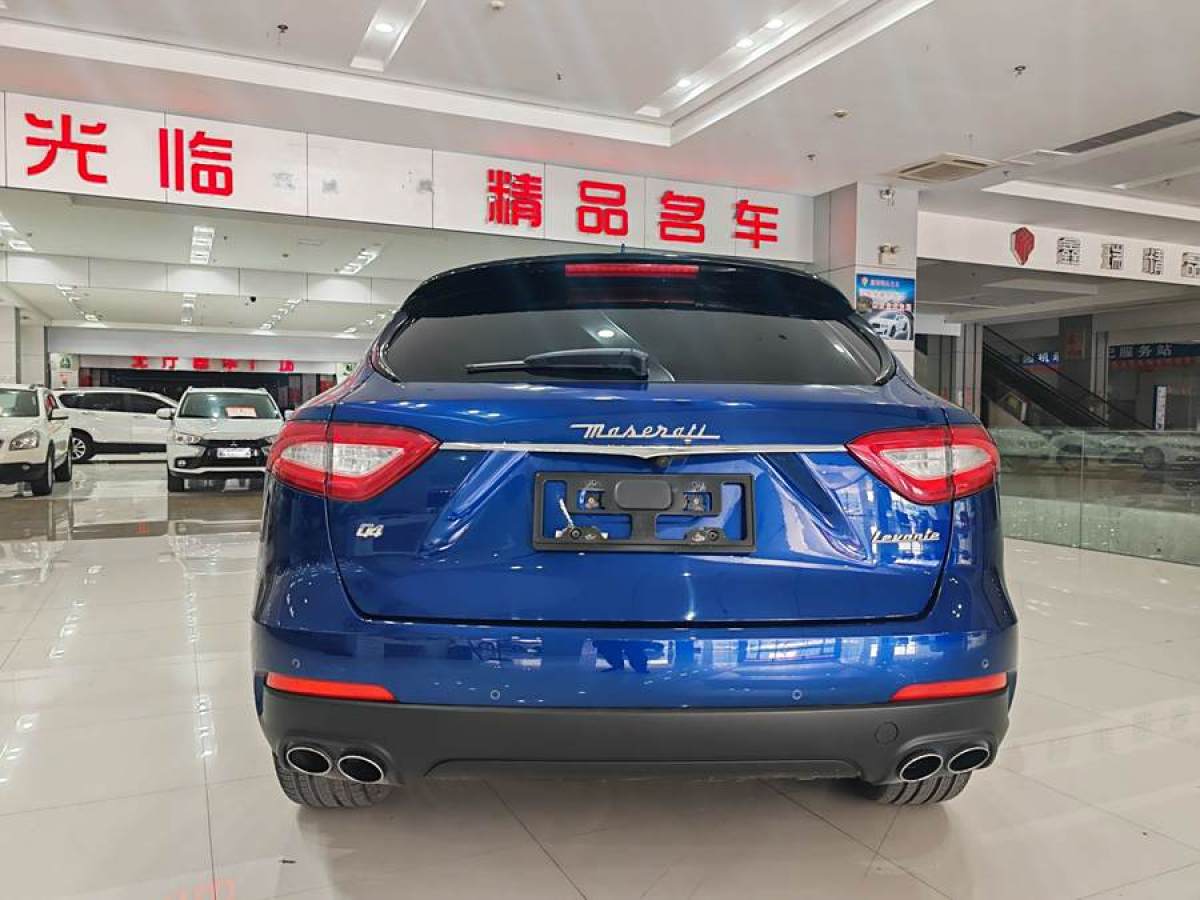 瑪莎拉蒂 Levante  2019款 3.0T 350Hp 標(biāo)準(zhǔn)版 國(guó)VI圖片