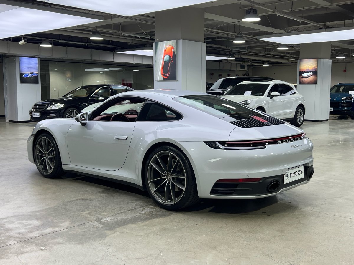 保時(shí)捷 911  2023款 Carrera 3.0T圖片