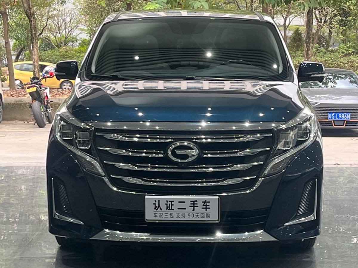 廣汽傳祺 M8  2020款 領(lǐng)航款 390T 至尊版圖片