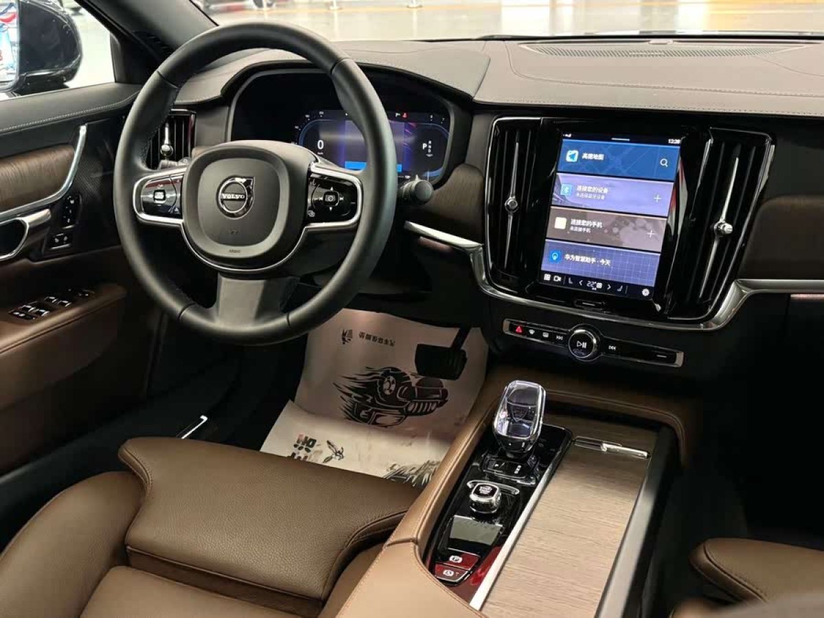 沃爾沃 S90  2024款 B5 智遠(yuǎn)豪華版圖片