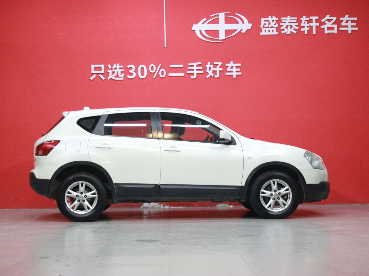 日產(chǎn) 逍客  2008款 20S火 6MT 2WD圖片