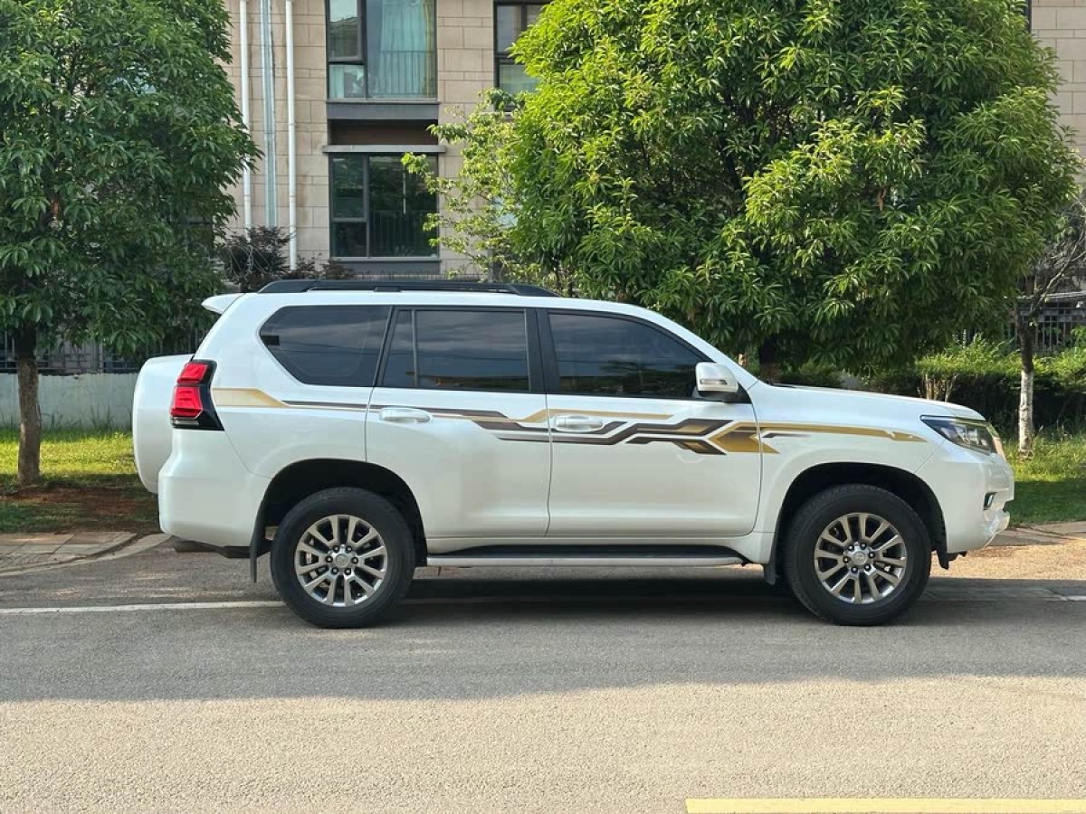豐田 普拉多  2018款 3.5L 自動TX-L后掛備胎圖片