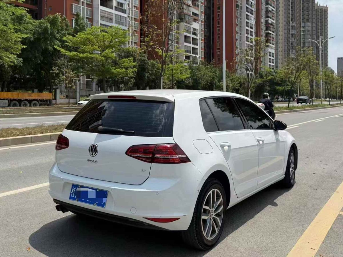 大眾 高爾夫  2017款 230TSI 自動(dòng)豪華百萬輛紀(jì)念版圖片