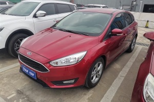 ?？怂?福特 兩廂 1.6L 自動舒適型智行版