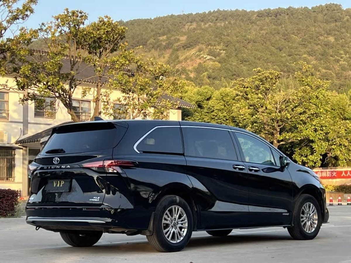 豐田 賽那SIENNA  2021款 2.5L混動 豪華版圖片