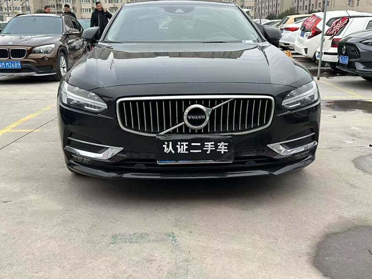 2020年3月沃爾沃 S90  2020款 改款 T5 智逸豪華版