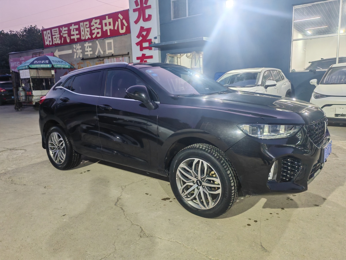 WEY VV5  2019款 升級款 2.0T 兩驅(qū)超豪型圖片