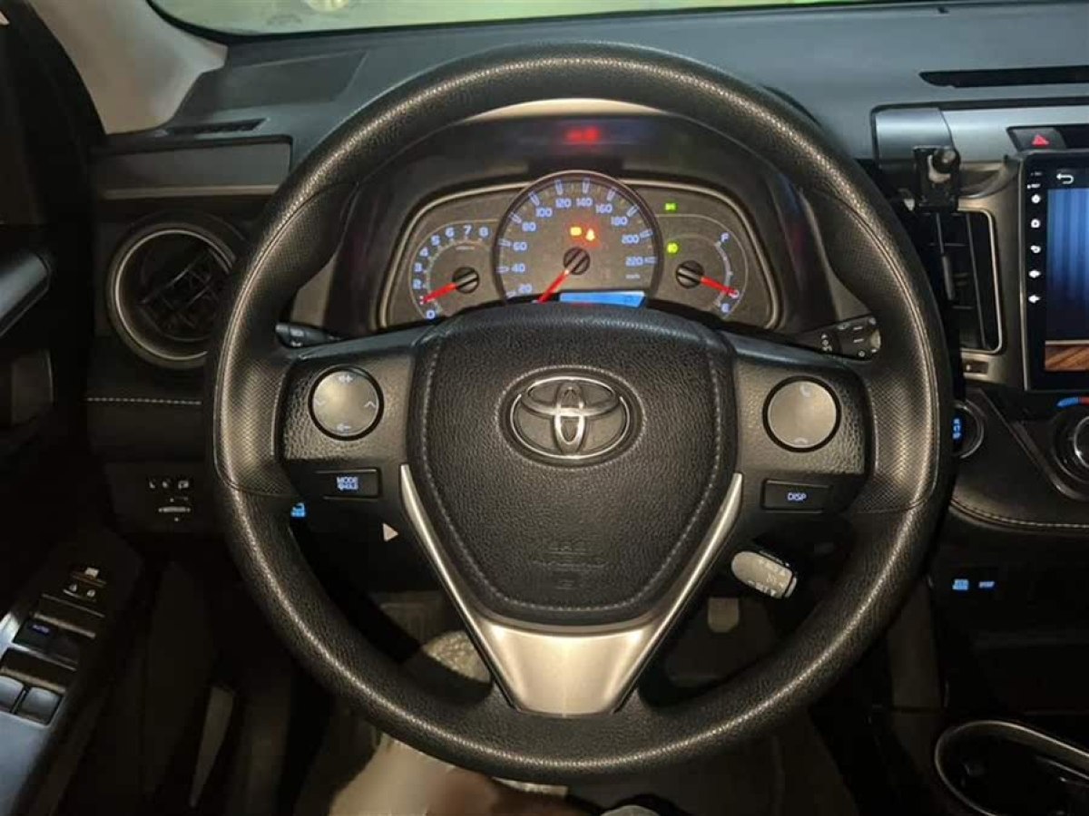豐田 RAV4榮放  2016款 2.0L CVT兩驅風尚版圖片