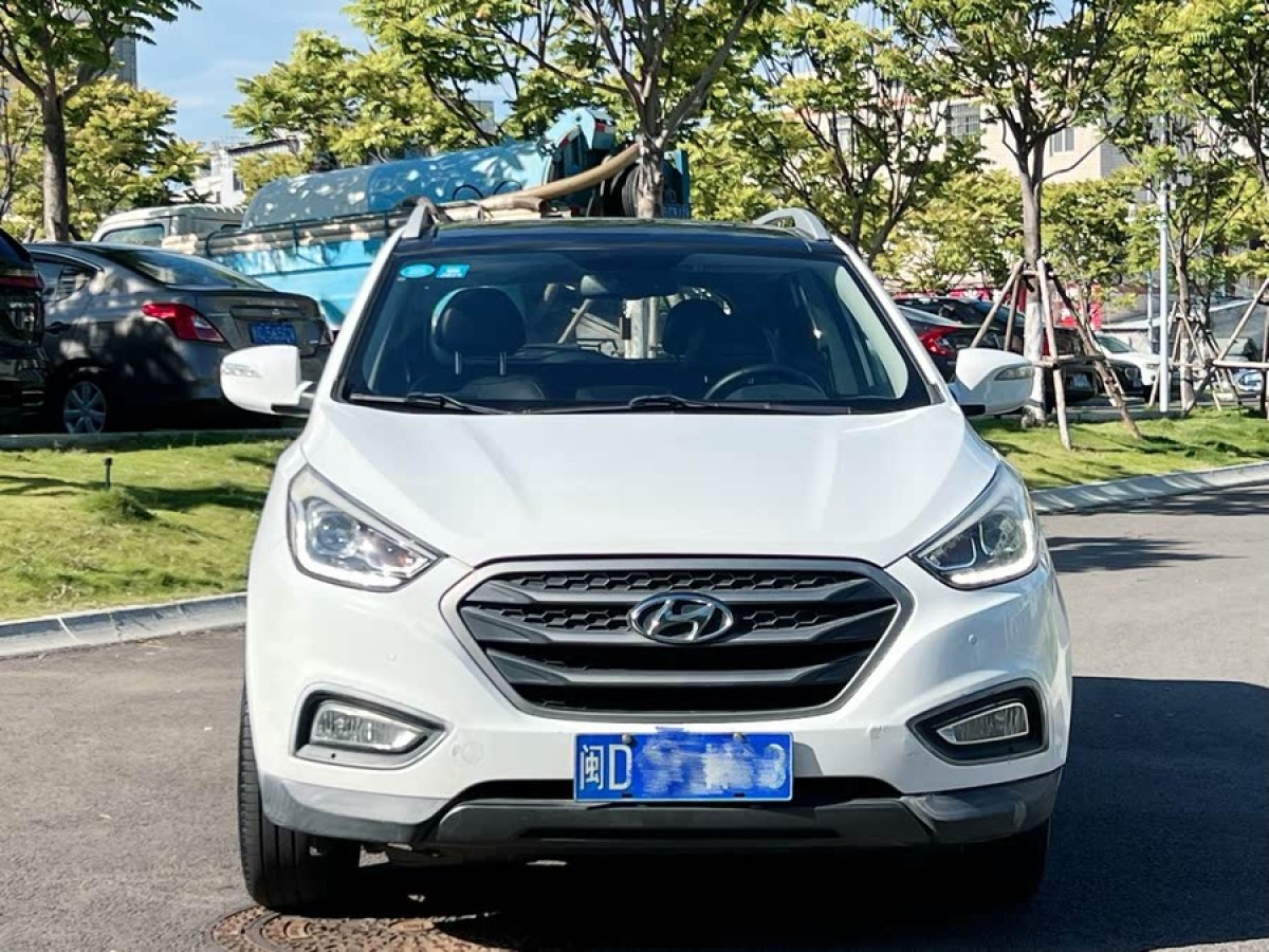現(xiàn)代 ix35  2013款 2.4L 自動兩驅(qū)領(lǐng)先型GLX 國IV圖片
