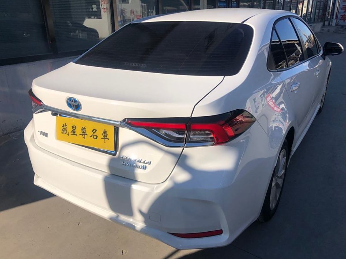 豐田 卡羅拉  2021款 雙擎 1.8L E-CVT精英版圖片