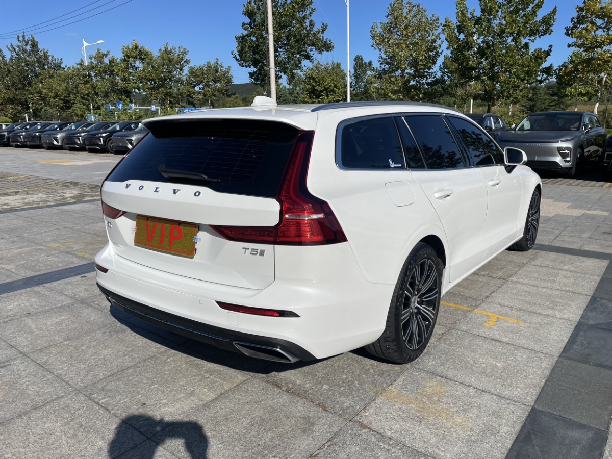 沃爾沃 V60  2020款 T5 智遠豪華版圖片