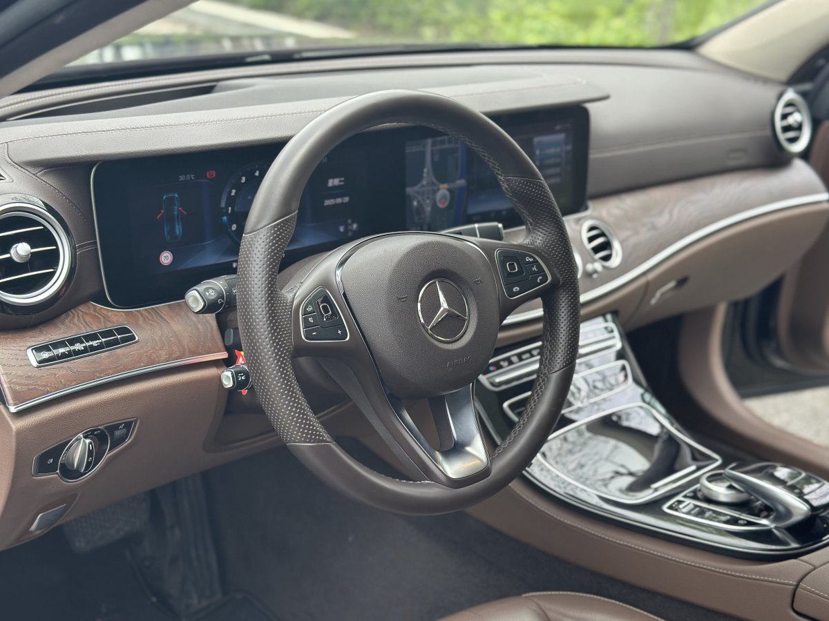 2018年1月奔馳 奔馳E級  2017款 E 320 L 4MATIC