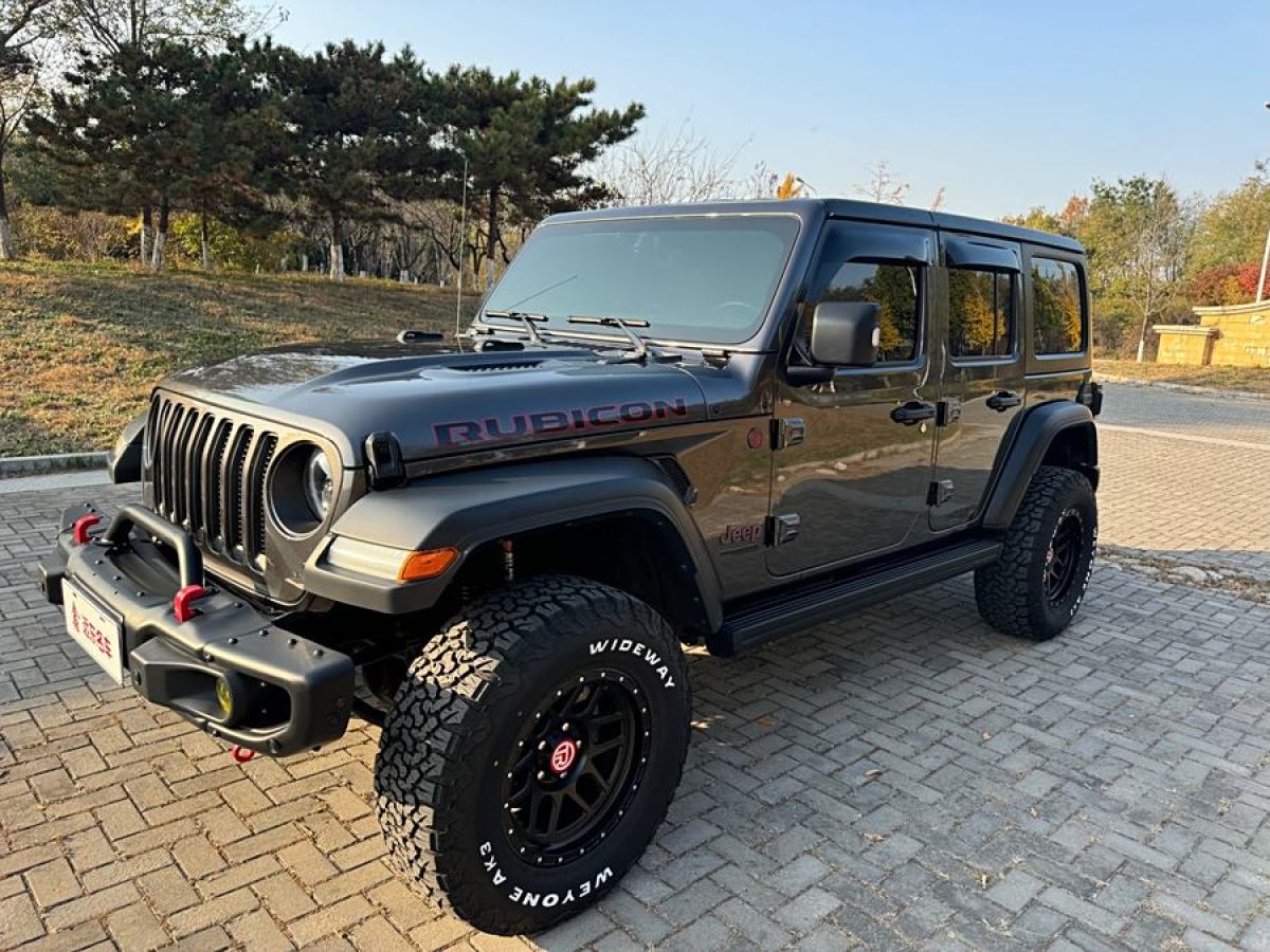 Jeep 牧馬人  2024款 2.0T 羅賓漢四門版圖片