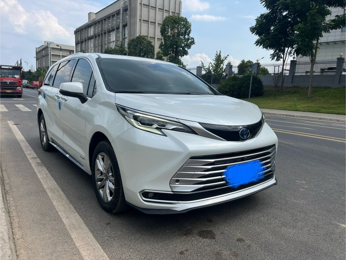 丰田 赛那SIENNA  2021款 2.5L混动 铂金版图片