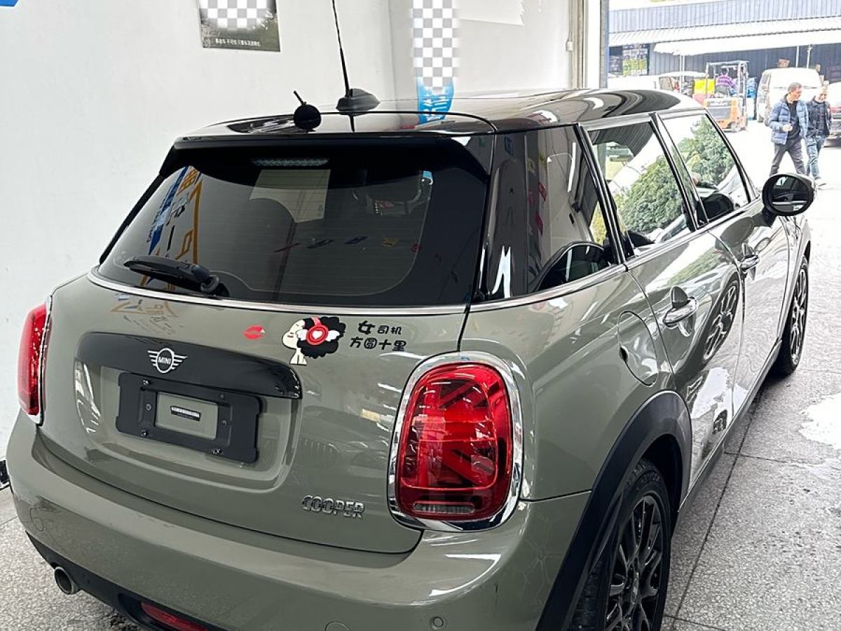 MINI MINI  2018款 1.5T COOPER 經(jīng)典派 五門版圖片