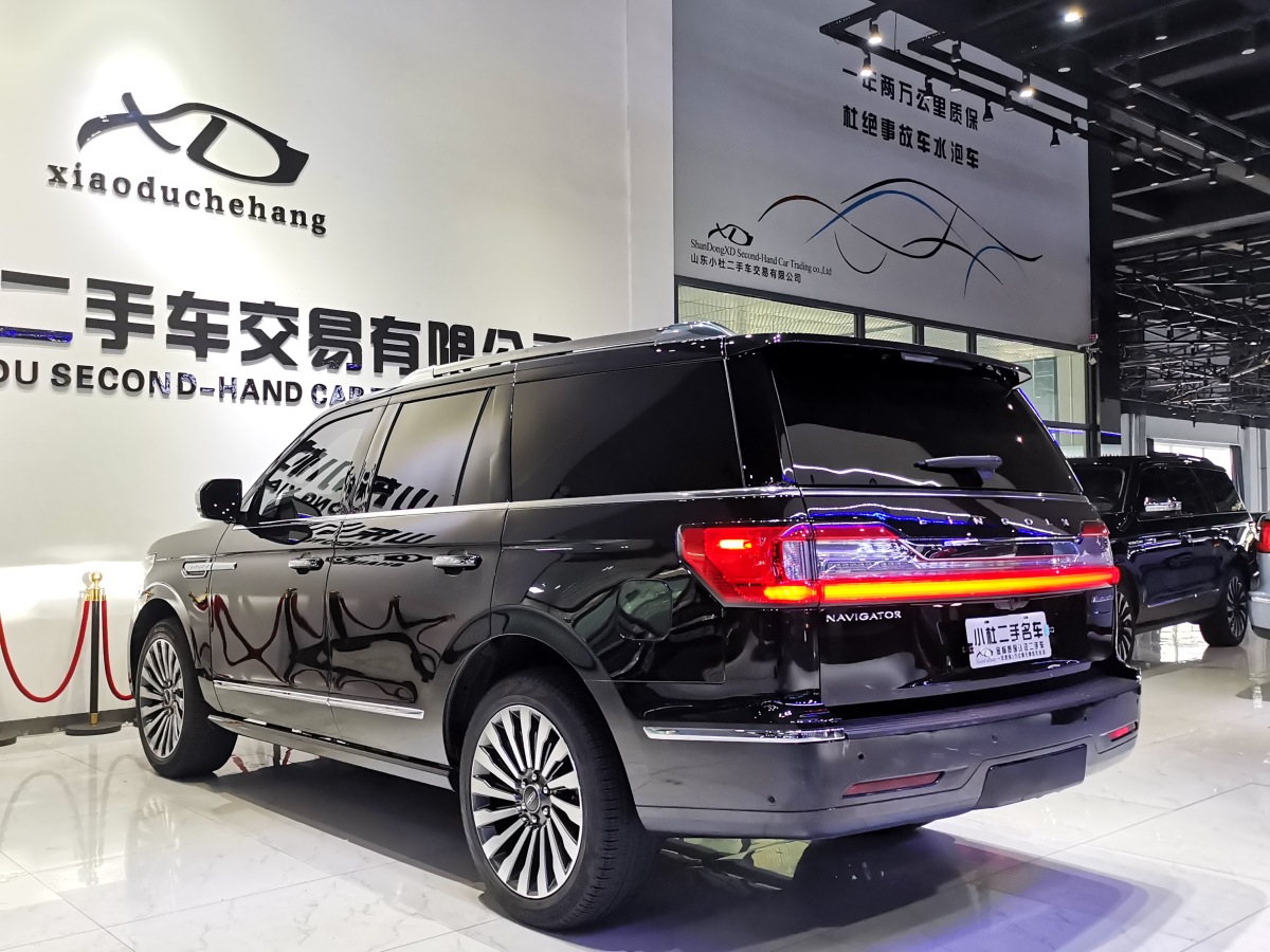 林肯 領(lǐng)航員  2019款 3.5T 總統(tǒng)系列 國VI圖片