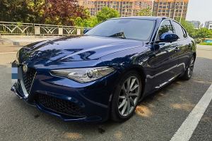 Giulia 阿尔法·罗密欧 2.0T 200HP 豪华版