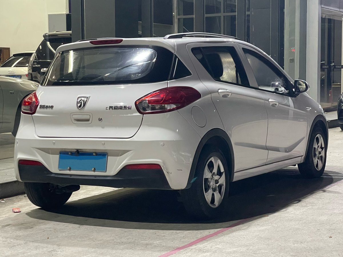 寶駿 310  2016款 1.2L 手動舒適型圖片