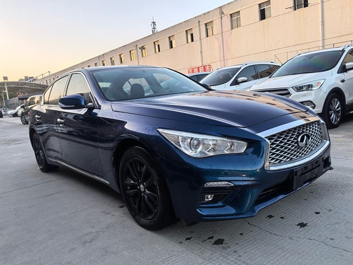 英菲尼迪 Q50L  2018款  2.0T 舒適版 國VI圖片