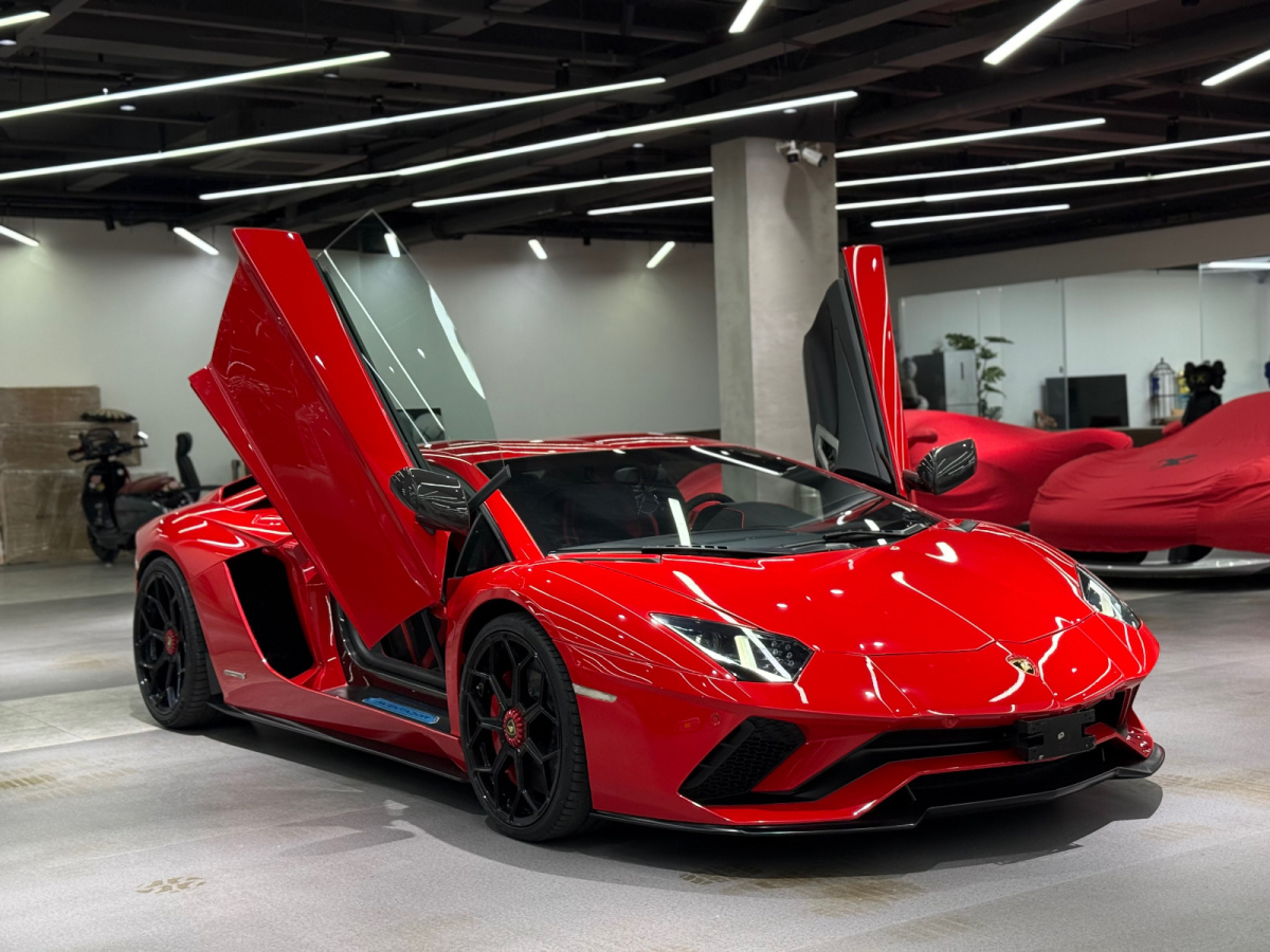 蘭博基尼 Aventador  2017款 Aventador S圖片