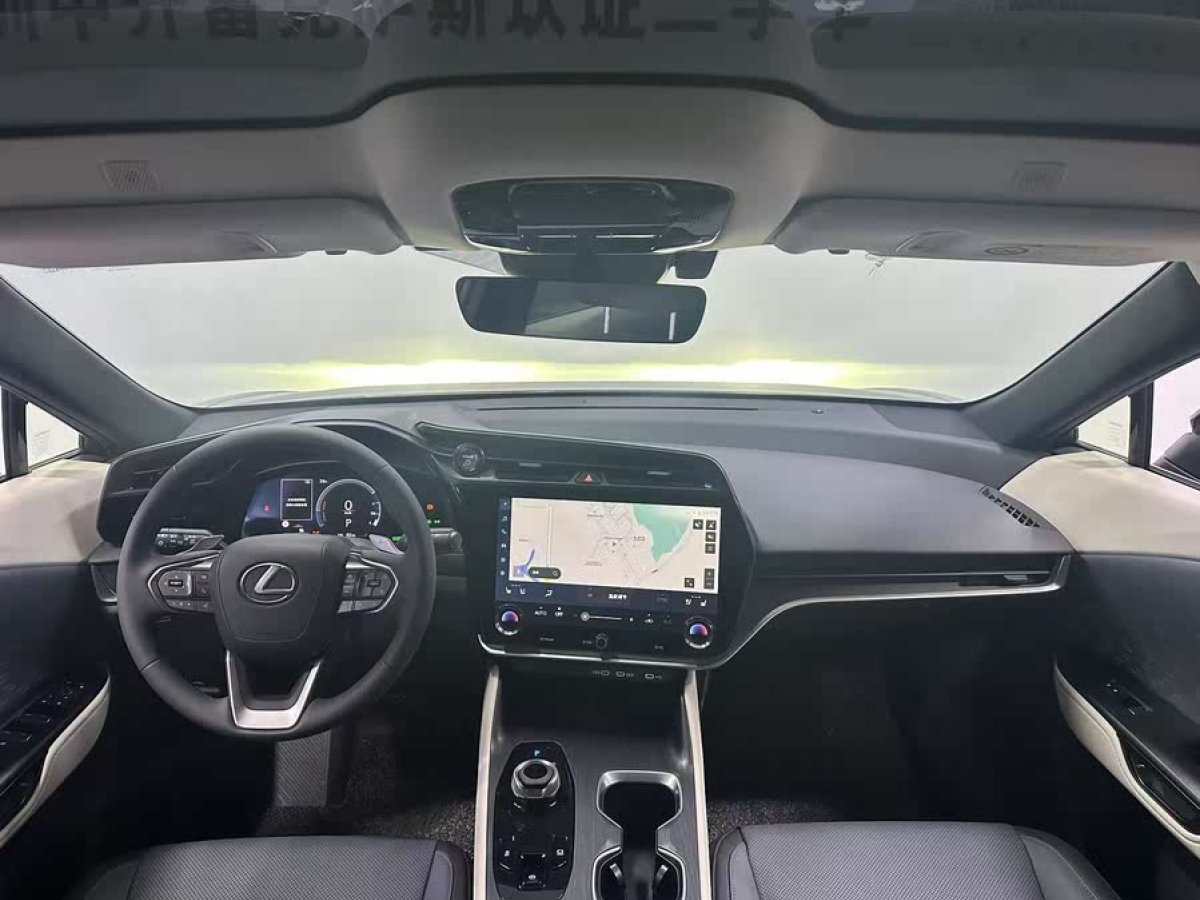 雷克薩斯 雷克薩斯RZ  2023款 450e 四驅(qū)縱享版圖片