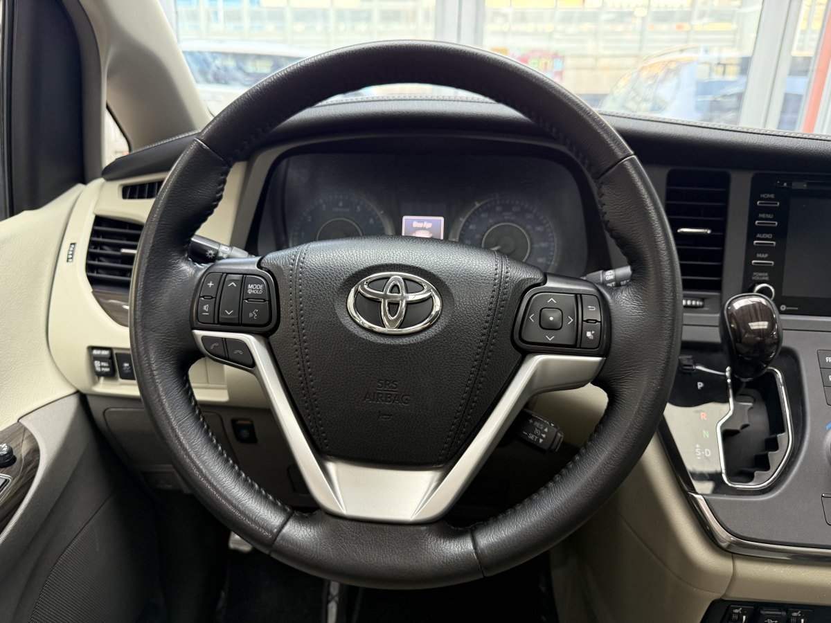 豐田 塞納  2006款 3.5L XLE 兩驅(qū)圖片