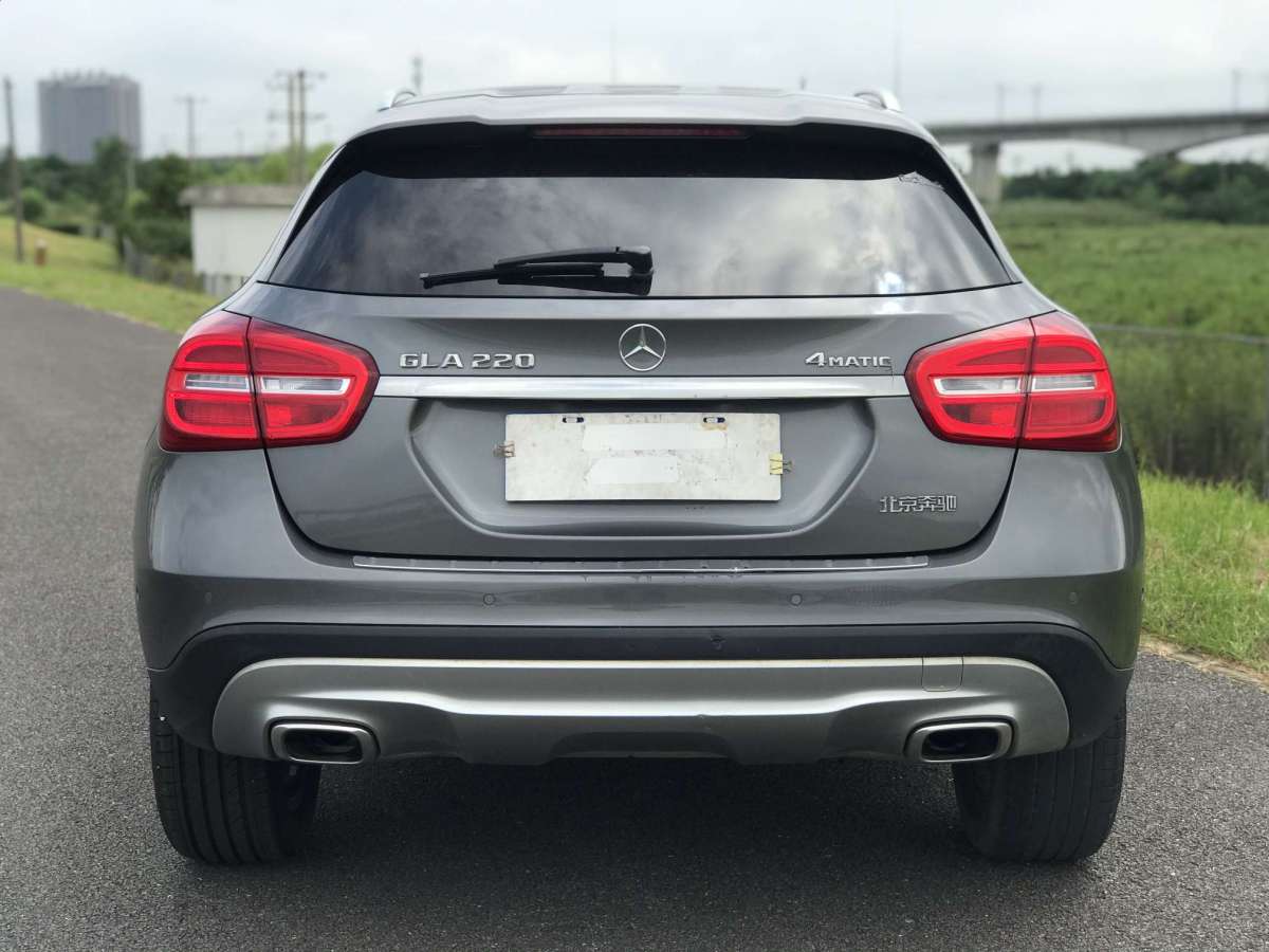 2016年07月奔馳 奔馳GLA  2016款 GLA 220 4MATIC 時(shí)尚型