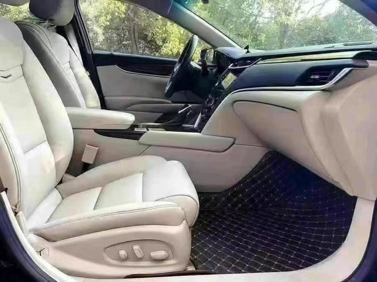 凱迪拉克 XTS  2013款 28T 典雅型圖片