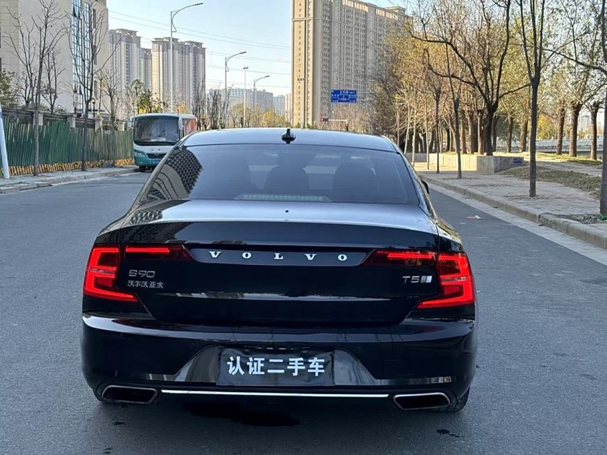 沃爾沃 S90  2020款 改款 T5 智逸豪華版圖片