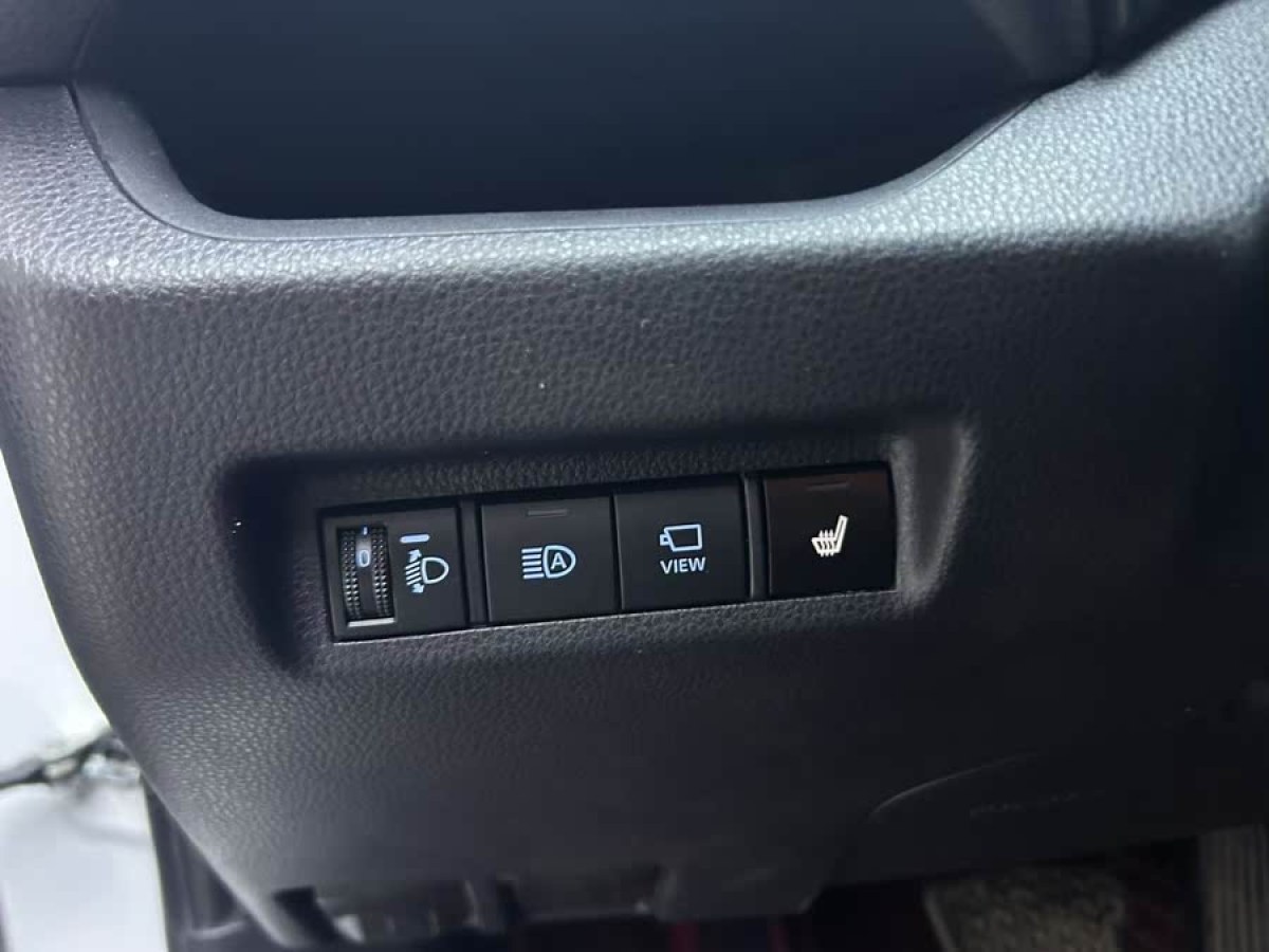 豐田 RAV4榮放  2022款 2.0L CVT四驅(qū)風(fēng)尚版圖片