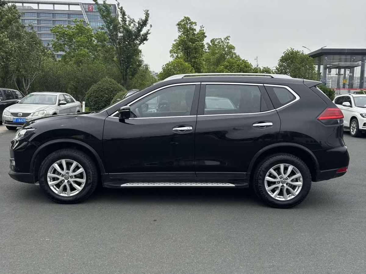 日產(chǎn) 奇駿  2017款 2.0L CVT舒適版 2WD圖片