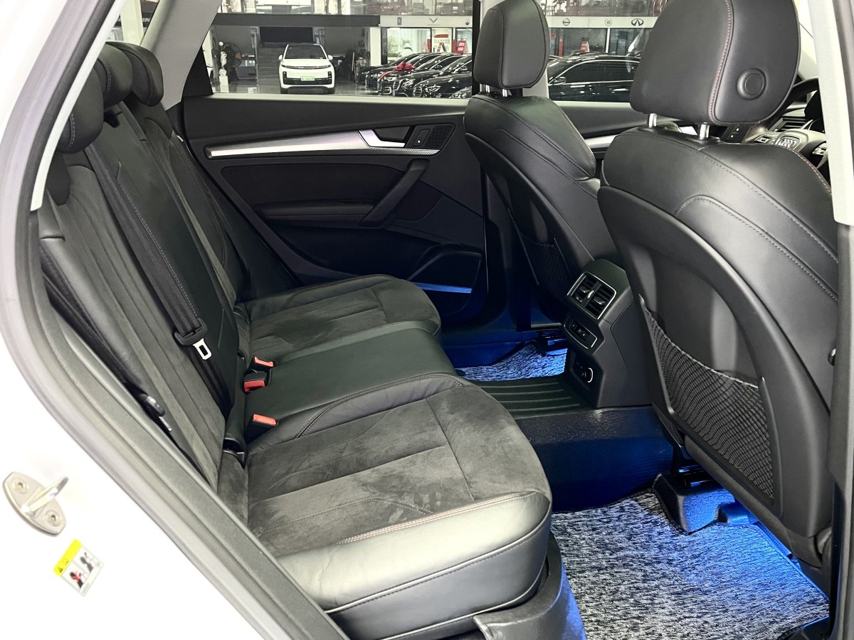奧迪 奧迪Q5L  2020款 45 TFSI 尊享運(yùn)動型圖片