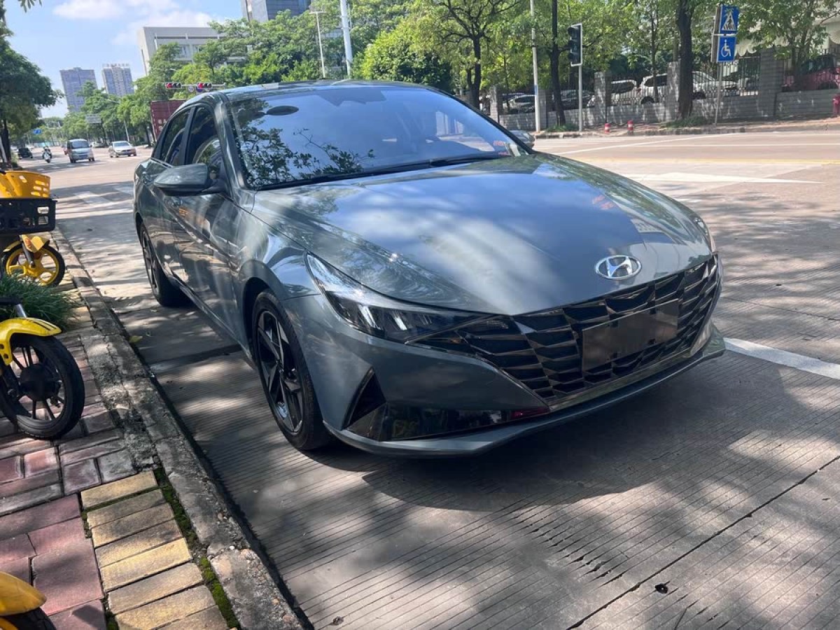 現(xiàn)代 伊蘭特  2021款 1.5L LUX尊貴版圖片